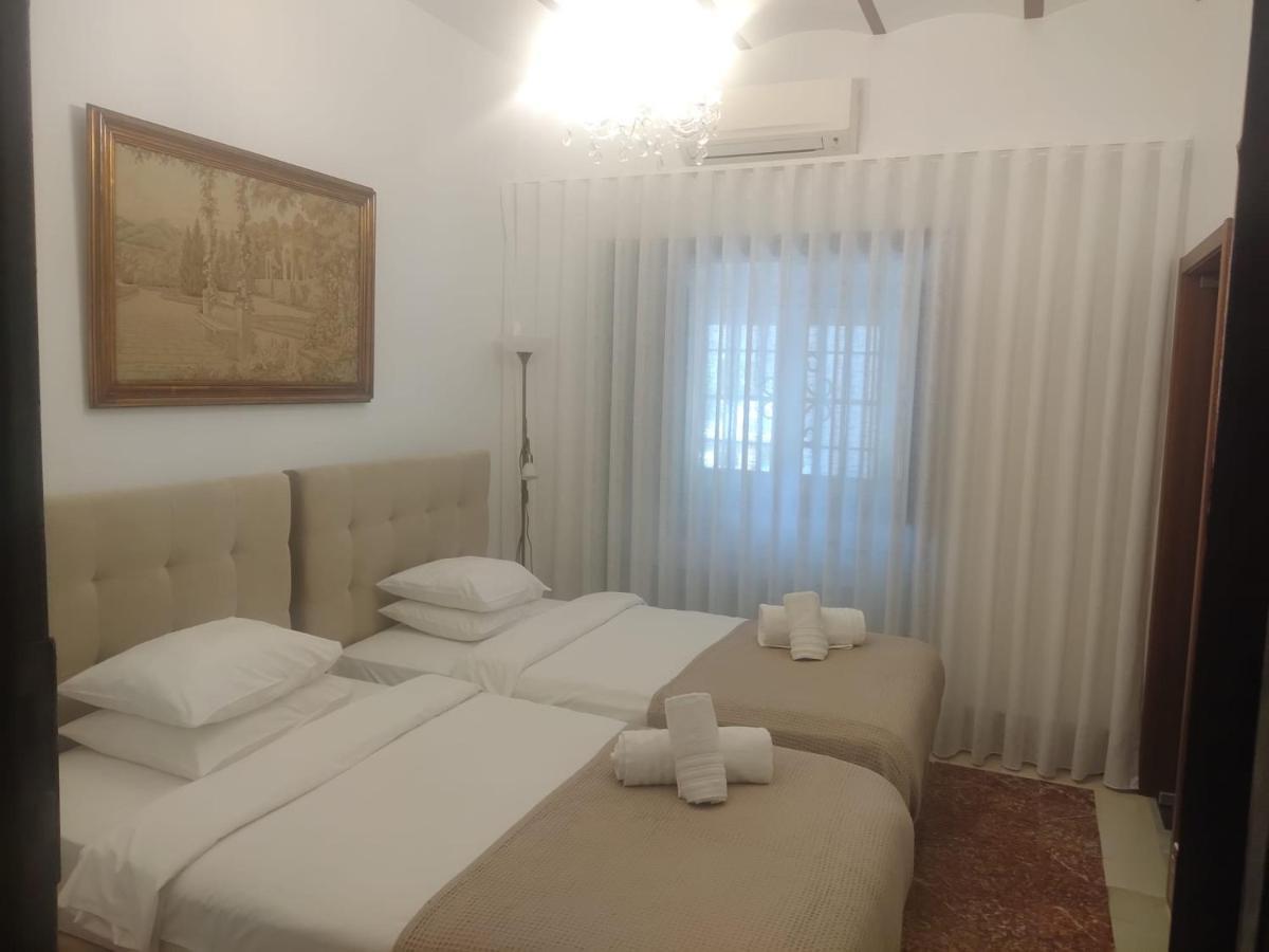 Гостевой дом Casa Do Infante Феррейра-ду-Алентежу Экстерьер фото