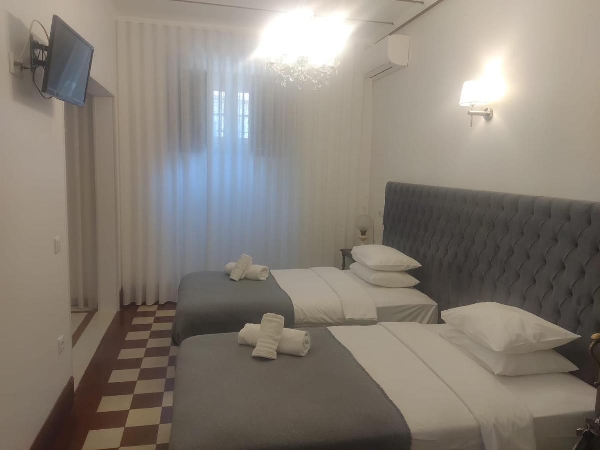 Гостевой дом Casa Do Infante Феррейра-ду-Алентежу Экстерьер фото